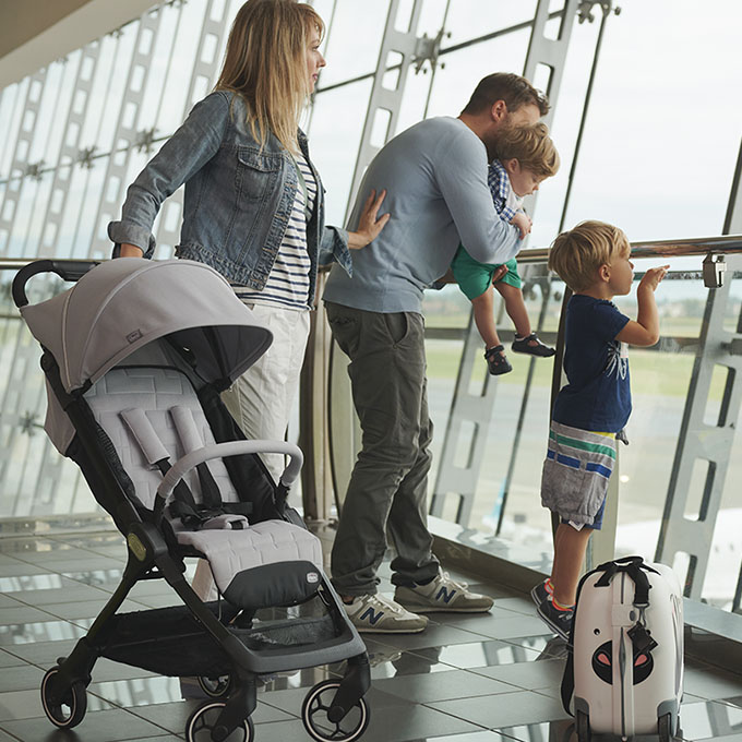 Viaggiare in aereo con neonati